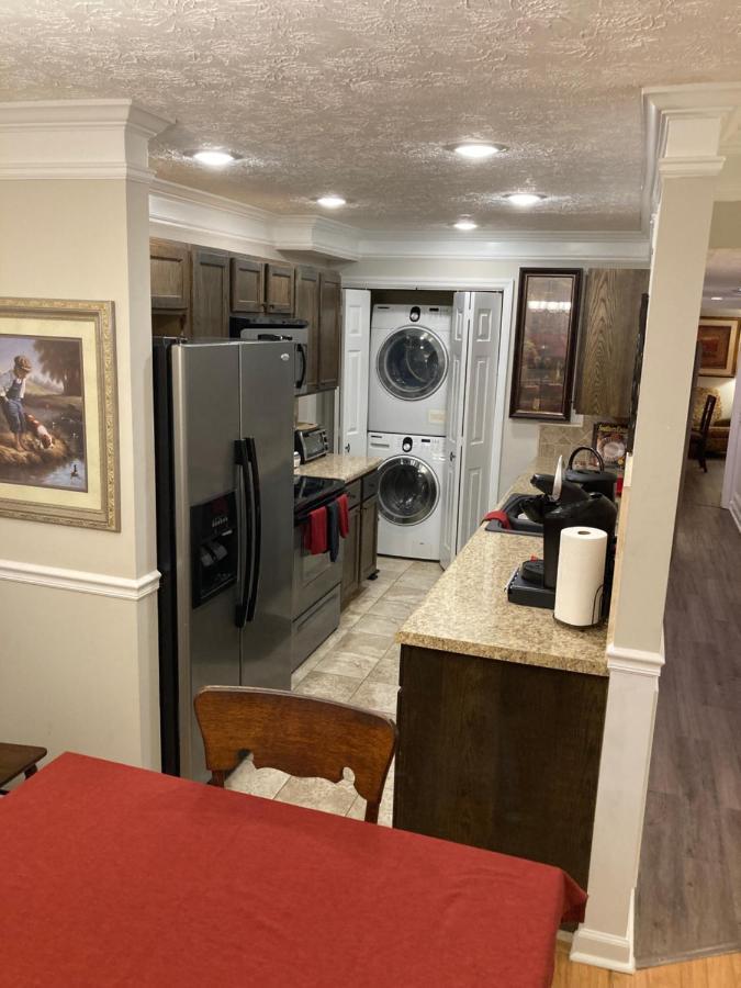Spacious 3 Bedroom 2 Bath Condo Close To Five-Points In Athens Luaran gambar
