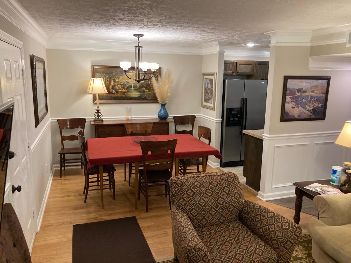 Spacious 3 Bedroom 2 Bath Condo Close To Five-Points In Athens Luaran gambar