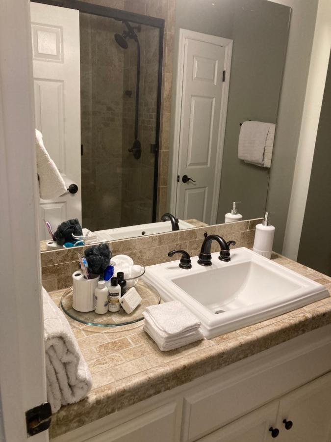 Spacious 3 Bedroom 2 Bath Condo Close To Five-Points In Athens Luaran gambar