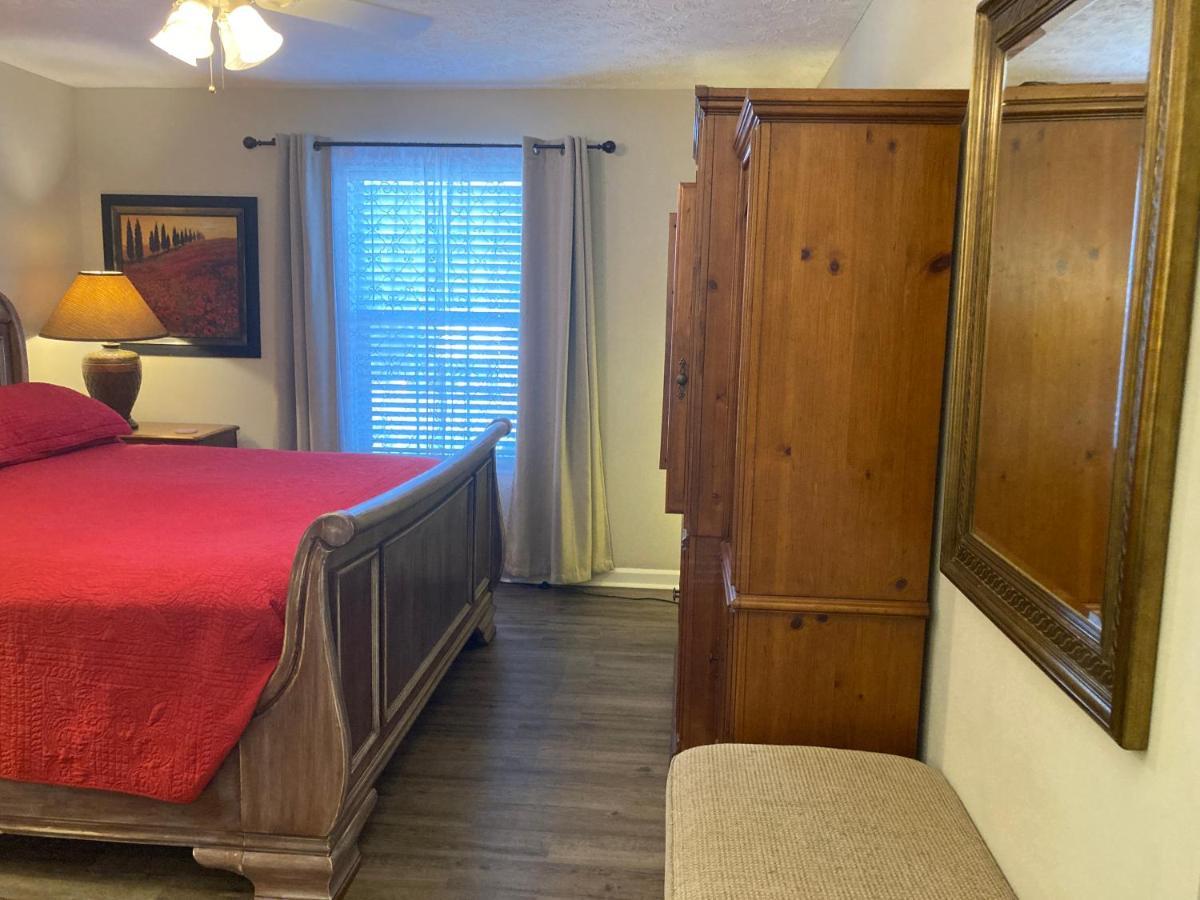 Spacious 3 Bedroom 2 Bath Condo Close To Five-Points In Athens Luaran gambar