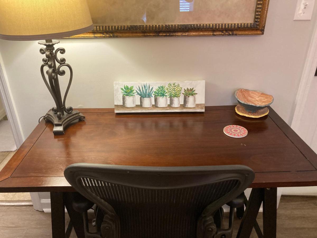 Spacious 3 Bedroom 2 Bath Condo Close To Five-Points In Athens Luaran gambar